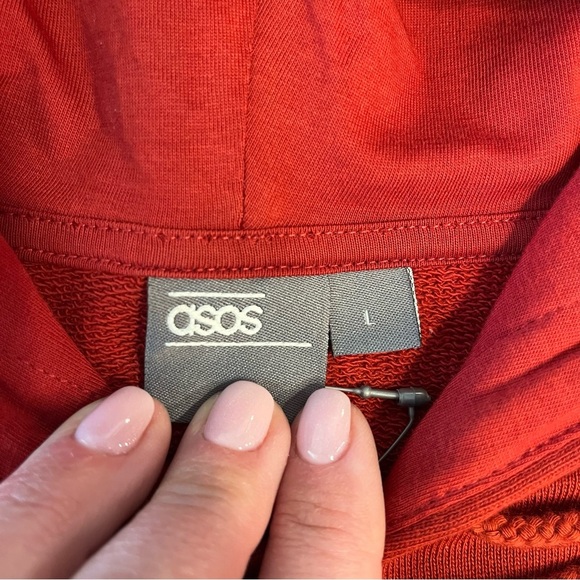 NWOT ASOS Bold Red Hoodie 100% cotton size large - Picture 4 of 8